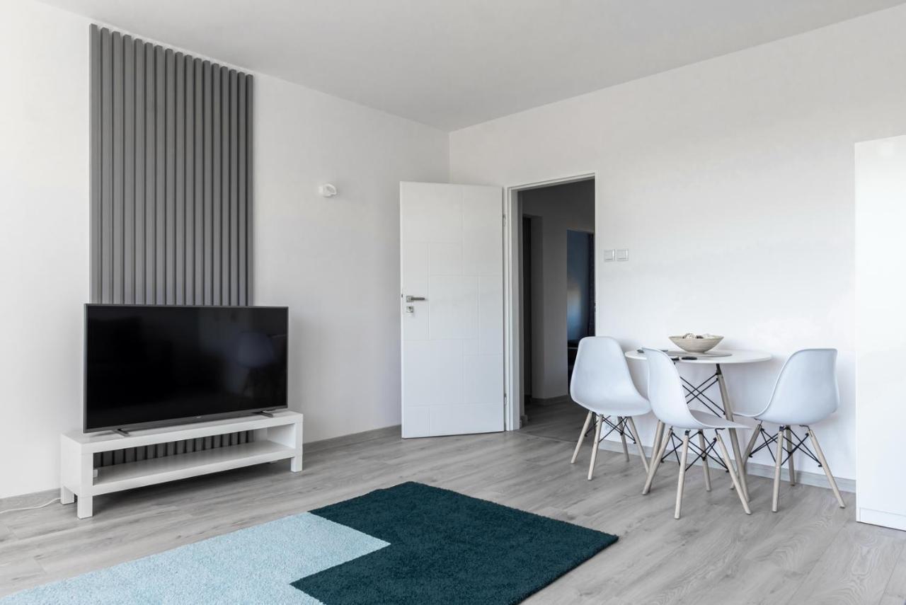 Quadratum Apartment By Noclegi Renters 그단스크 외부 사진